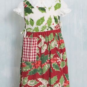 April Cornell KIDS Apron Jolly Holly Patchwork